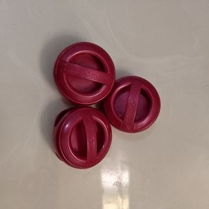 Three Maroon Scentportable Holder